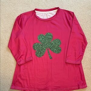 NWOT  never worn Shamrock shirt three-quarter sleeve brand new never worn
